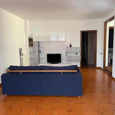 Appartamento Vicino Rho Fiera กอร์นาเรโด ภายนอก รูปภาพ